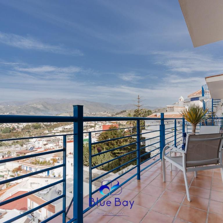 Blue Nautico - penthouse with stunning views of La Herradura - Two-Bedroom Apartment - 8