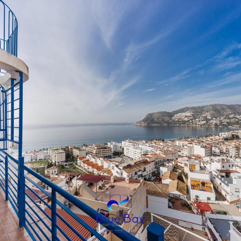 Blue Nautico - penthouse with stunning views of La Herradura - Two-Bedroom Apartment - 7