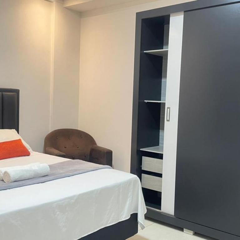 Confort y Estilo Centrico a pasos de todo Grupos y Flias - Two-Bedroom Deluxe Apartment - 66