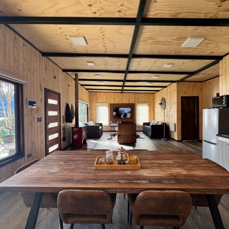 Amplia cabaña orilla lago Rupanco - Casa de 2 dormitorios - 18