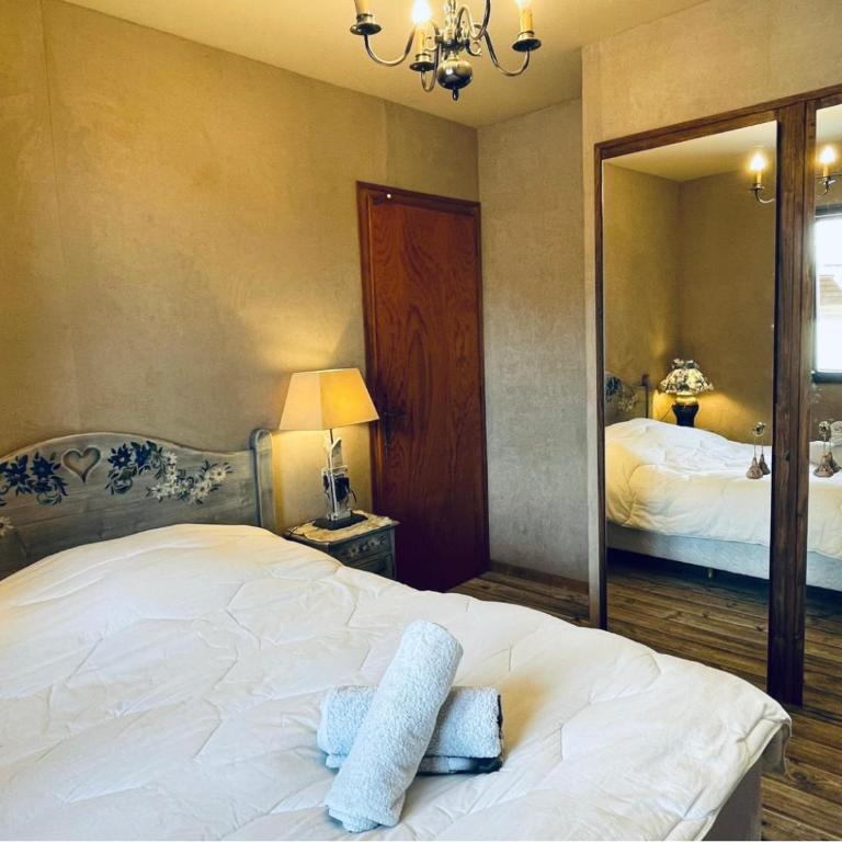 Authentic Megève Chalet Ski & Parking - Appartamento con 2 Camere da Letto - 11