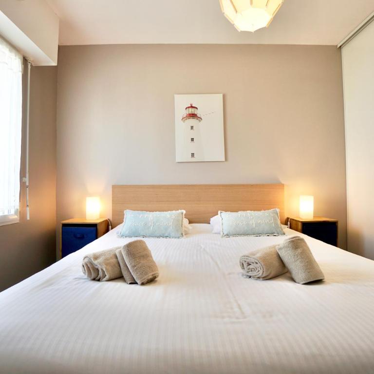 L'Atoll *hyper centre*Parking* - Appartement 2 Chambres - 17