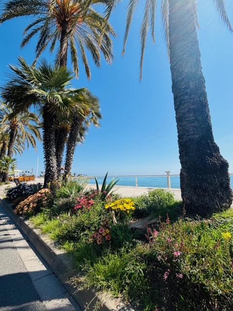 T2 VUE MER Exceptionnelle PARKING Privé Menton Centre - Appartamento con 1 Camera da Letto - 17