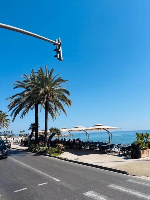 T2 VUE MER Exceptionnelle PARKING Privé Menton Centre - Appartamento con 1 Camera da Letto - 16