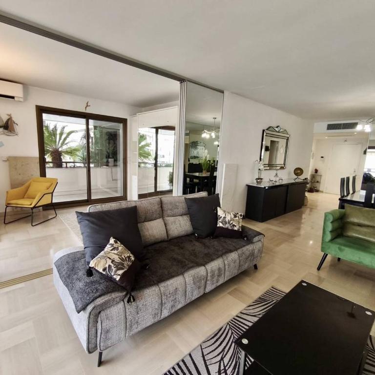 Cannes Croisette - Appartement 3 Pièces Résidence GRAY D'ALBION - Apartamento de 2 dormitorios con terraza - 12