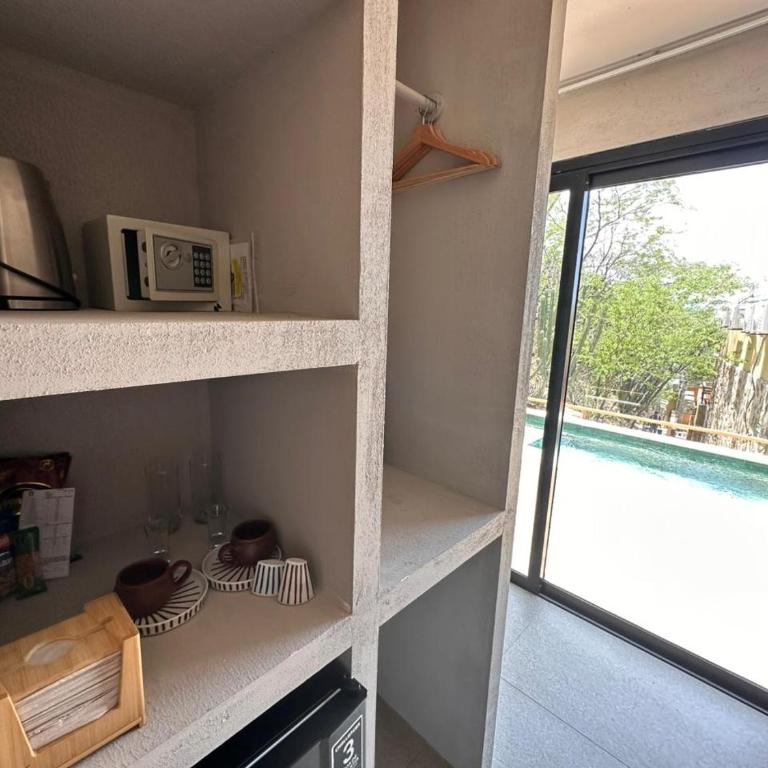 Perla Roca Hotel Boutique - Beach Front - Comfort Quadruple Room - 11