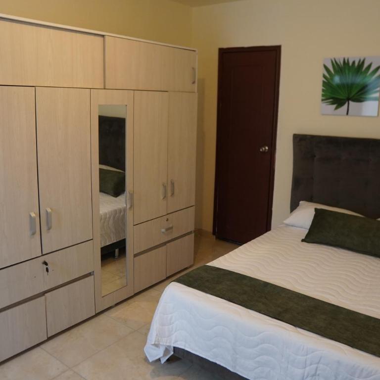 Casa Esperanza - Habitación Doble con baño privado - 11