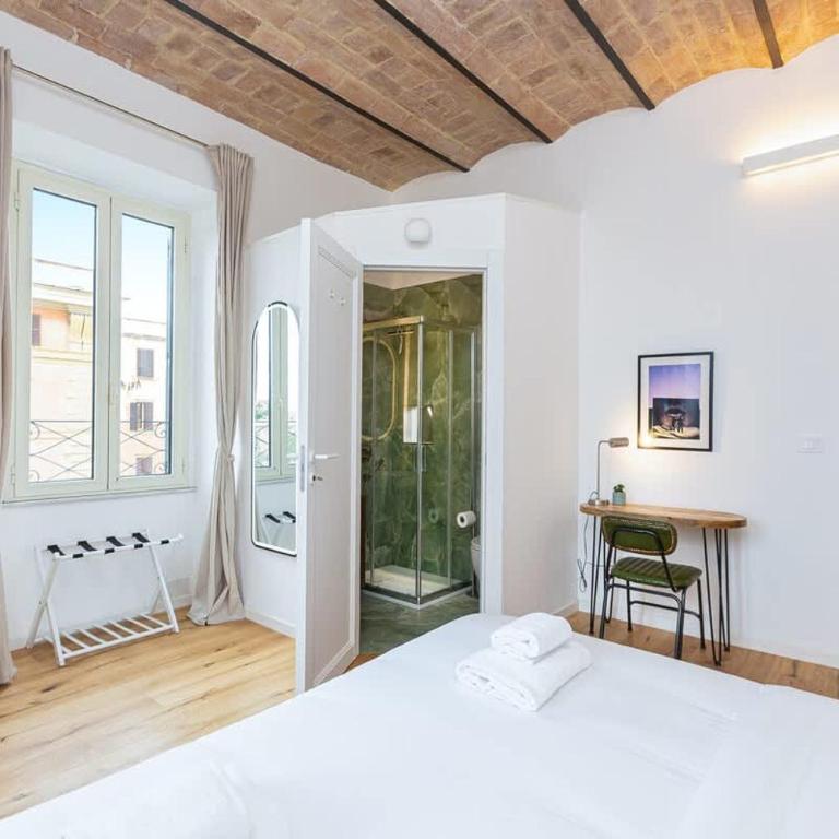 Casa d'artista con soffitti d'epoca vicino Termini - Appartamento - 34