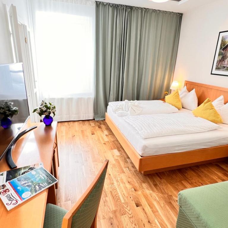 Hotel am See - Seeresidenz - Doppelzimmer mit Bergblick - 8