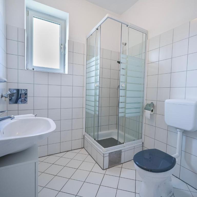 1-Zimmer-Apartment, 18 Min Altstadt, Smart TV - Apartment mit 1 Schlafzimmer und Gartenblick - 7
