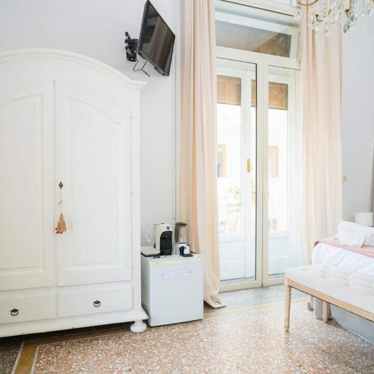 Joy's Rooms Ortigia - Camera King Superior - 19