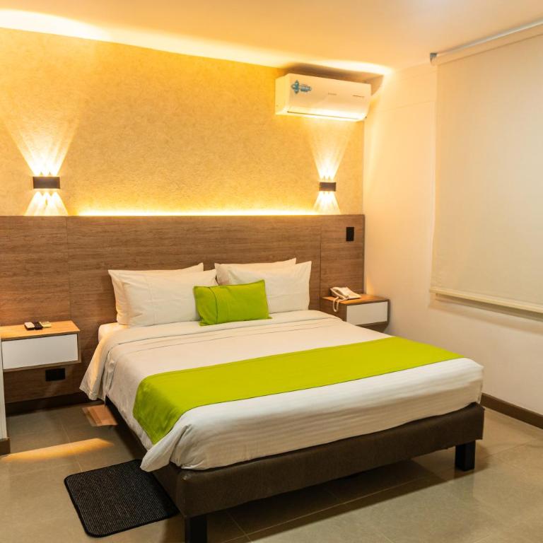 Hotel Pinares Plaza - Double Room - 1