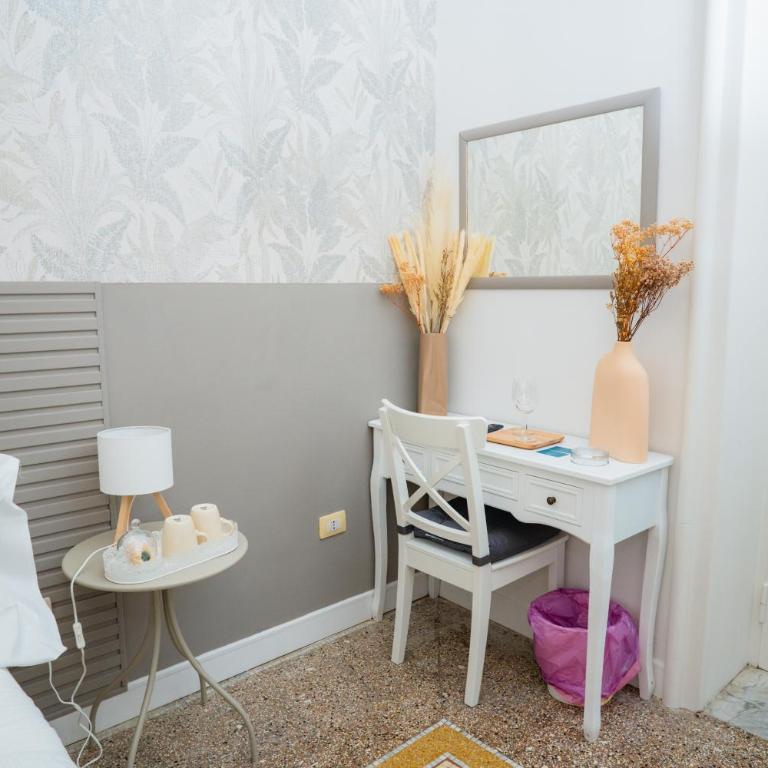 Joy's Rooms Ortigia - Camera Matrimoniale con Balcone - 5