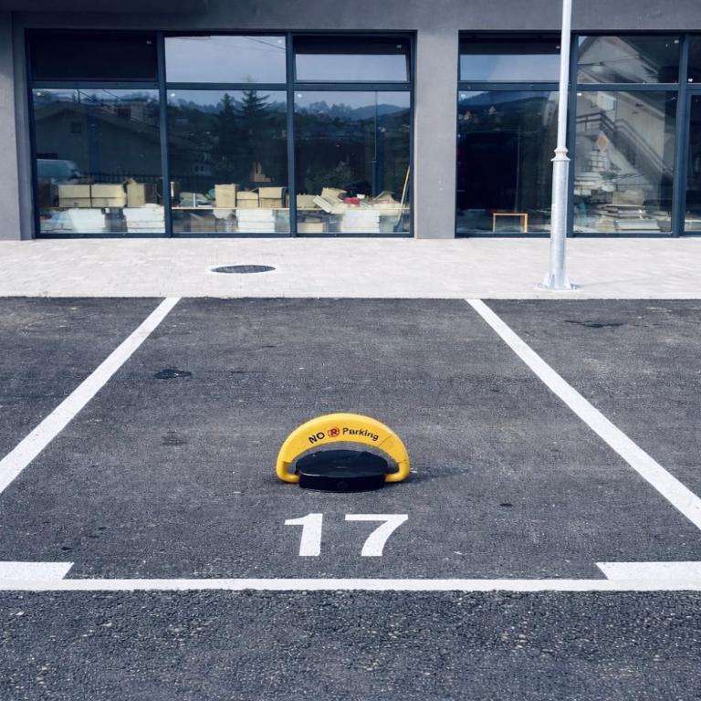 Top Floor UKC - Private Parking - Apartman sa 1 Spavaćom Sobom - 12