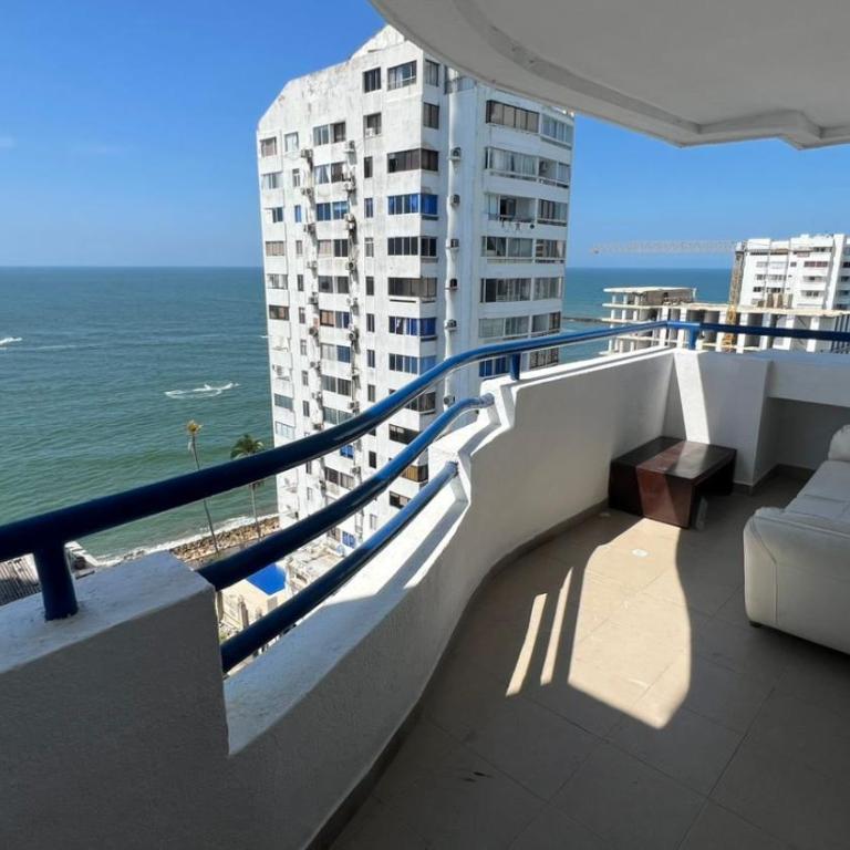 Apartamento brisas del mar caribe laguito - Two-Bedroom Apartment - 15