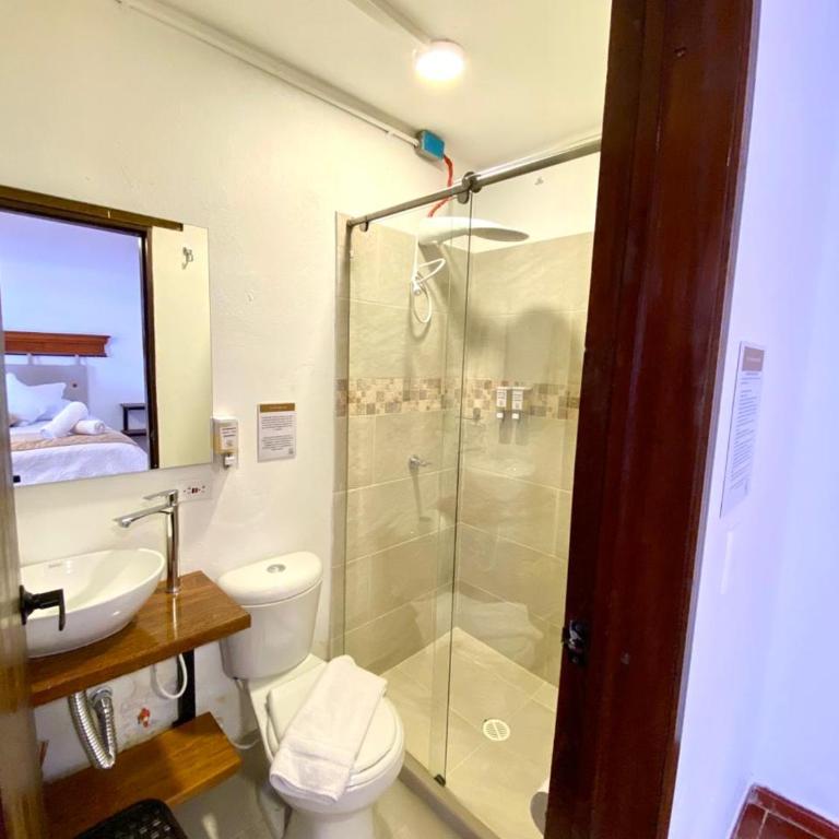 Hotel Calle Real de la Villa - Quadruple Room - 11
