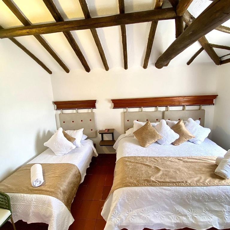 Hotel Calle Real de la Villa - Triple Room - 10