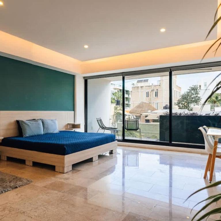 Beautiful apartment Top location! - One-Bedroom Apartment - 24