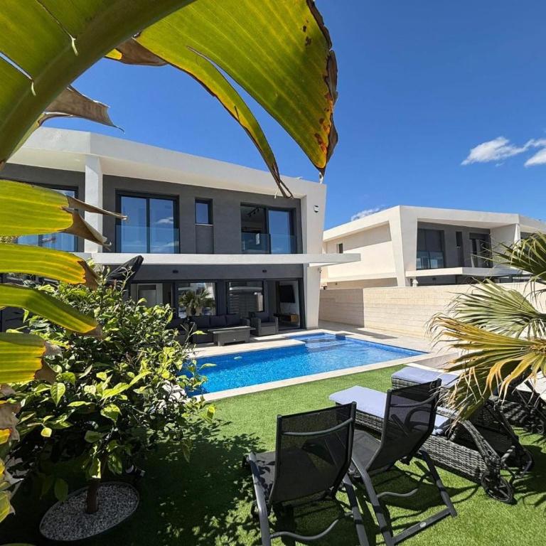 Villa 48 - Villa - 2