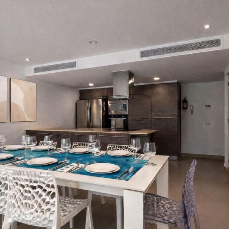 Luxury 3BD W/Private Pool~Golf~Padel~Gym~Beach - Appartement - 12
