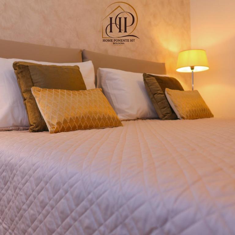 Home Ponente 107 - Maggiore Deluxe Apartment - One-Bedroom Apartment - 2