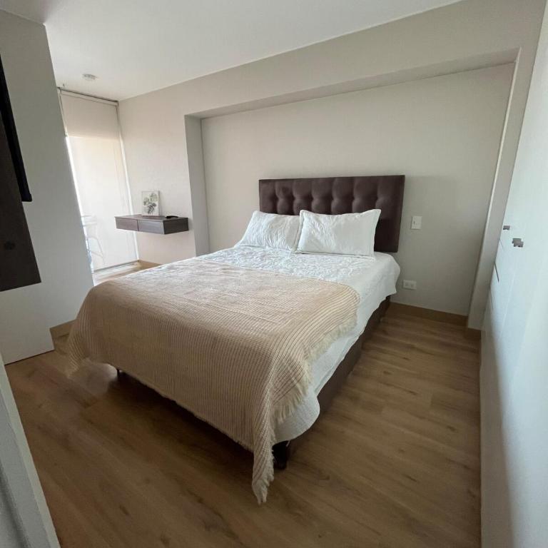 3 Bedrooms 25th Floor - Ideal for business - Gamarra - Videna - Three-Bedroom Apartment - 29