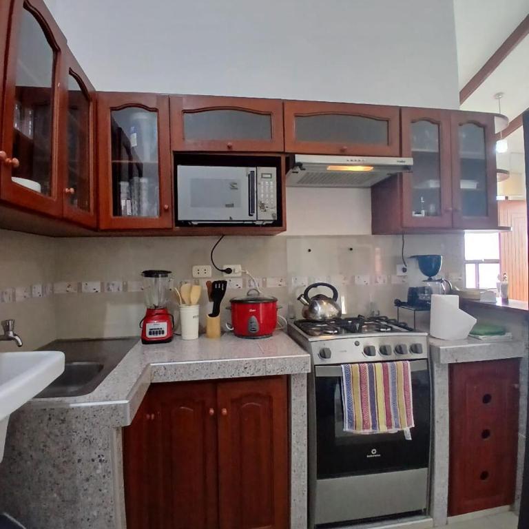 HEYSEN Haus - Three-Bedroom Apartment - High Floor - 50