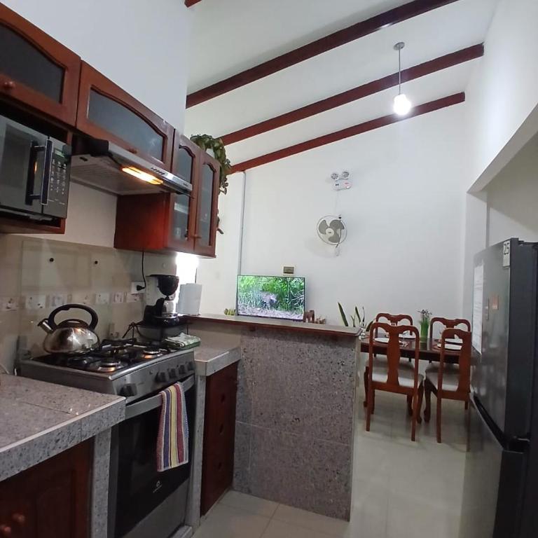 HEYSEN Haus - Three-Bedroom Apartment - High Floor - 49
