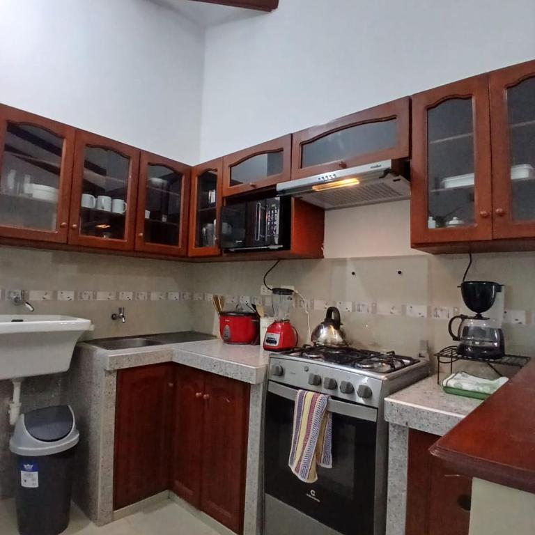HEYSEN Haus - Three-Bedroom Apartment - High Floor - 46