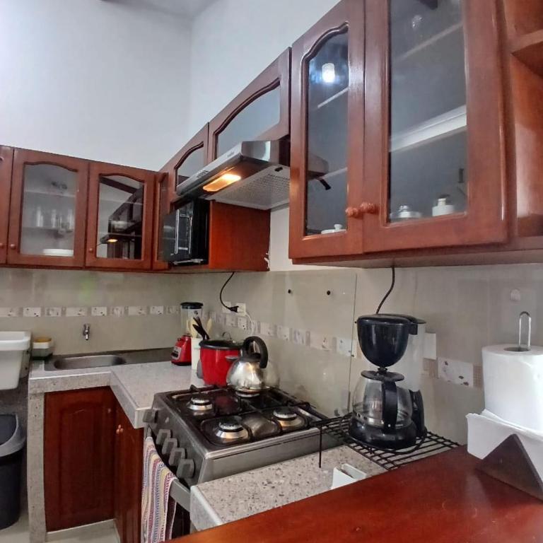 HEYSEN Haus - Three-Bedroom Apartment - High Floor - 25