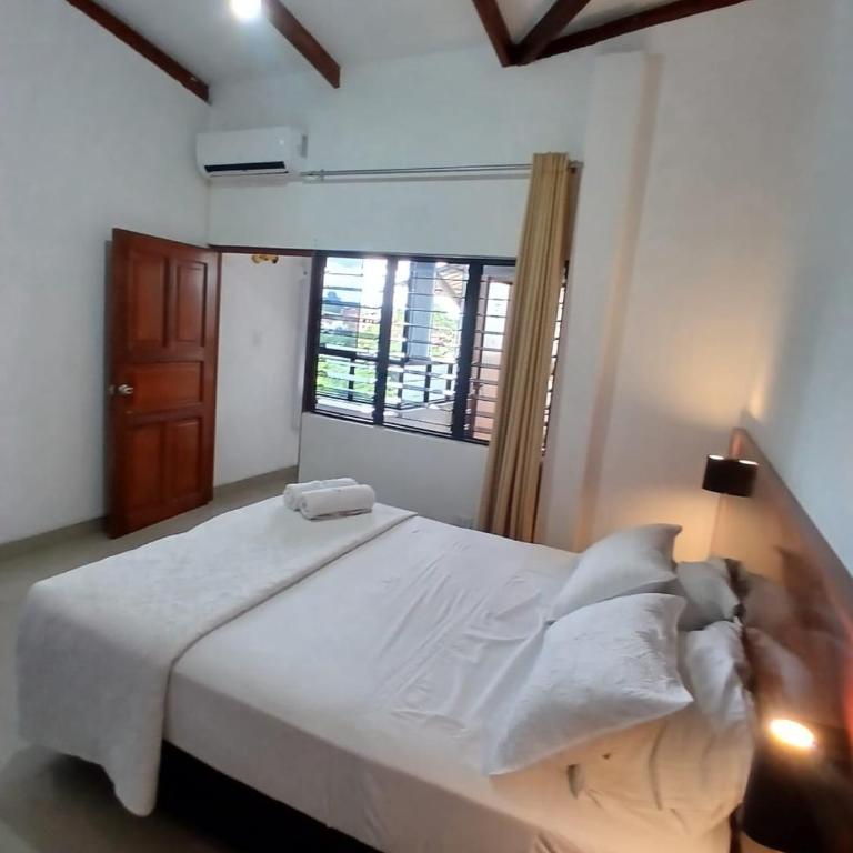 HEYSEN Haus - Three-Bedroom Apartment - High Floor - 20