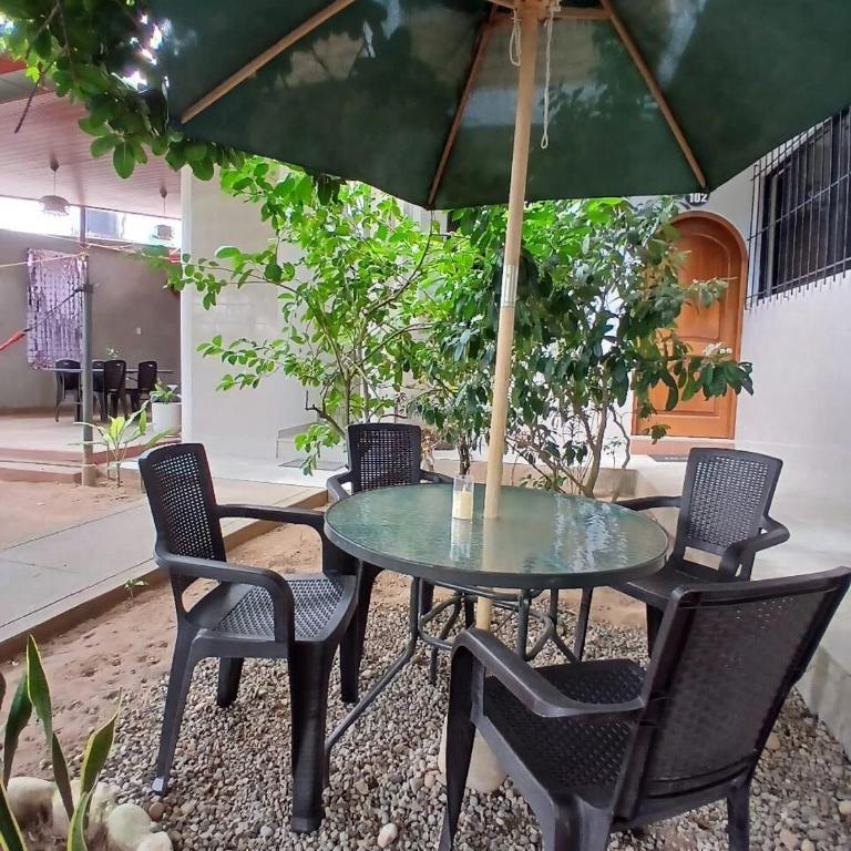 HEYSEN Haus - Three-Bedroom Apartment - High Floor - 14