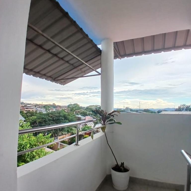 HEYSEN Haus - Three-Bedroom Apartment - High Floor - 7