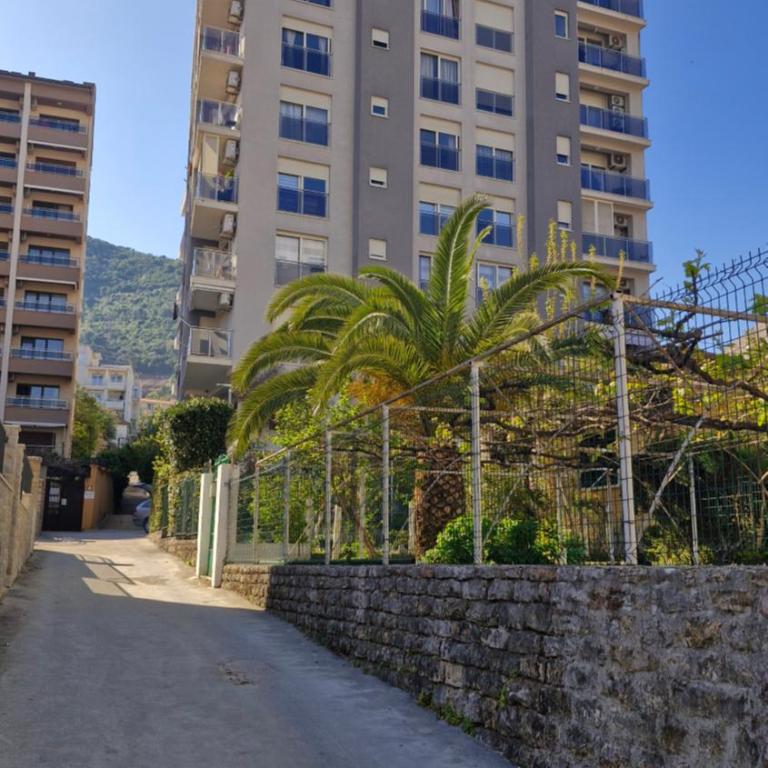 Fortunela Studio Apartment - One-Bedroom Apartment - 15