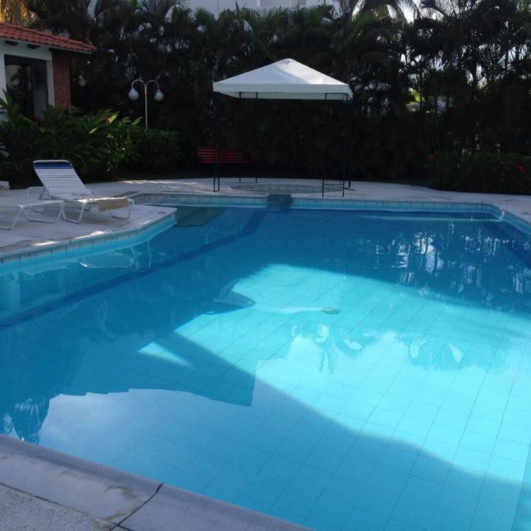 Casa en Condominio El Peñón, Girardot - Casa de 4 dormitorios - 9