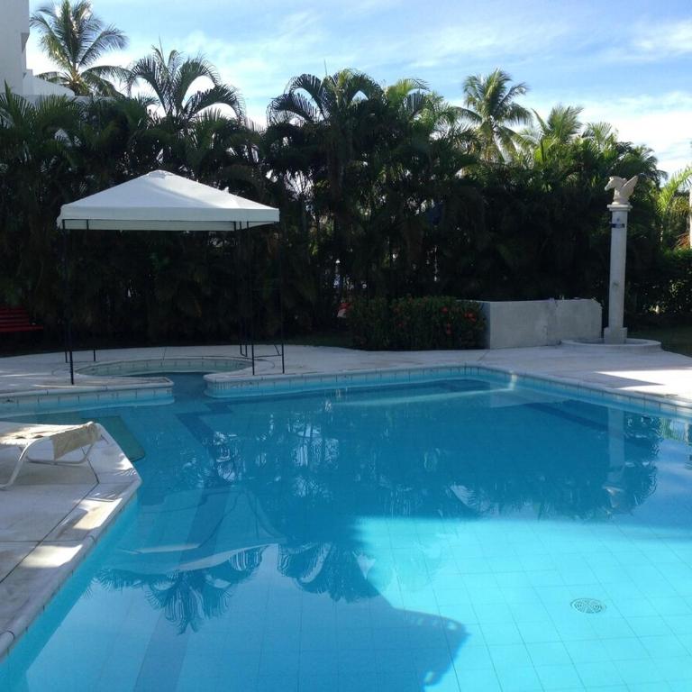 Casa en Condominio El Peñón, Girardot - Casa de 4 dormitorios - 17