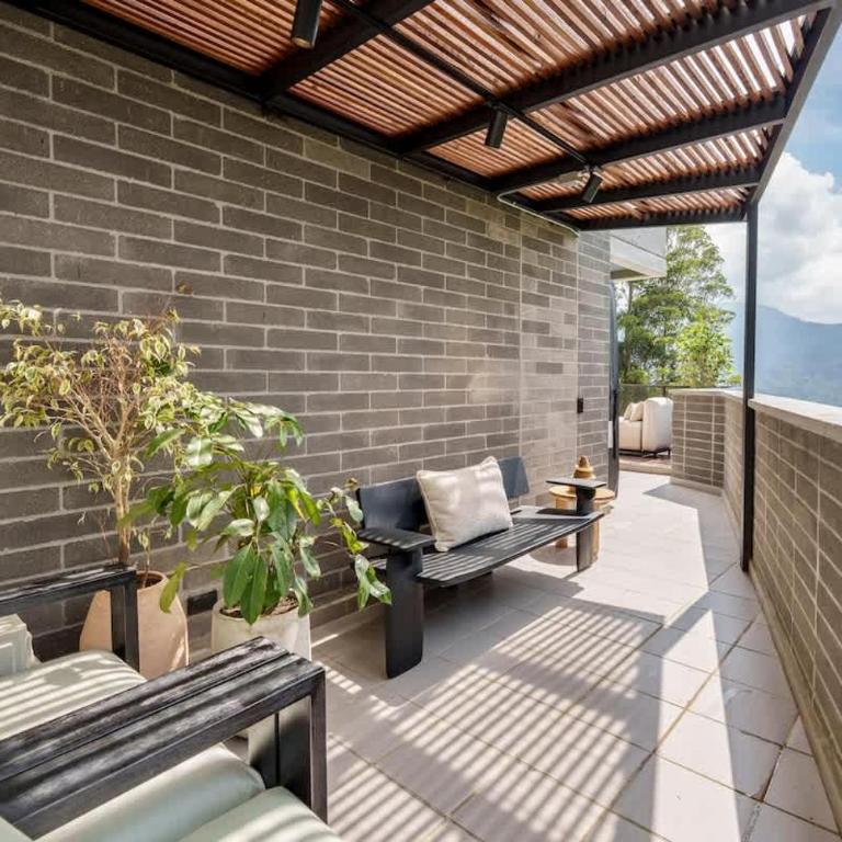 Designer Penthouse with Private Jacuzzi & Andes Views - Apartamento - 27