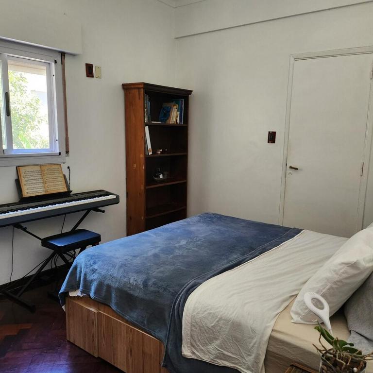 Precio y Calidad Luminoso departamento cerca del Hospital Italiano - Apartamento de 2 dormitorios - 15