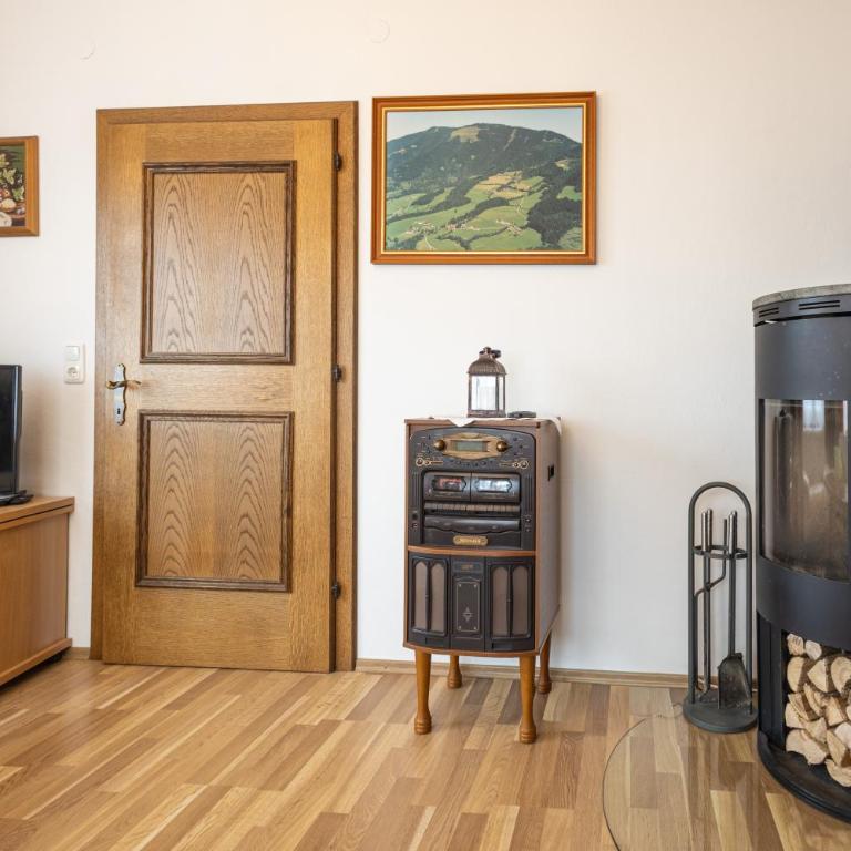 Ferienhaus Englbrecht - Apartment mit Blick auf die Berge - 12