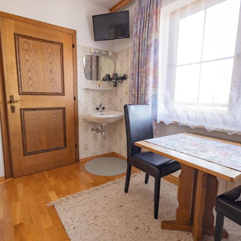 Ferienhaus Englbrecht - Apartment mit Blick auf die Berge - 15
