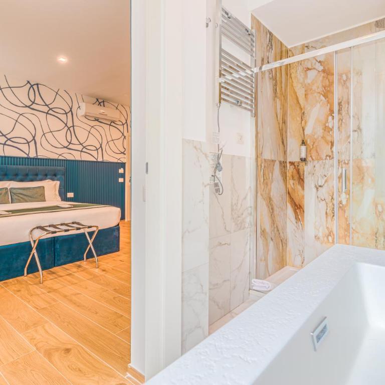 Home at Rome St. Peter Rooms&Apartment - Camera Familiare Deluxe - 1