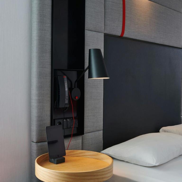 citizenM Paris Gare de Lyon - Chambre Lit King-Size Accessible aux Personnes à Mobilité Réduite - 3