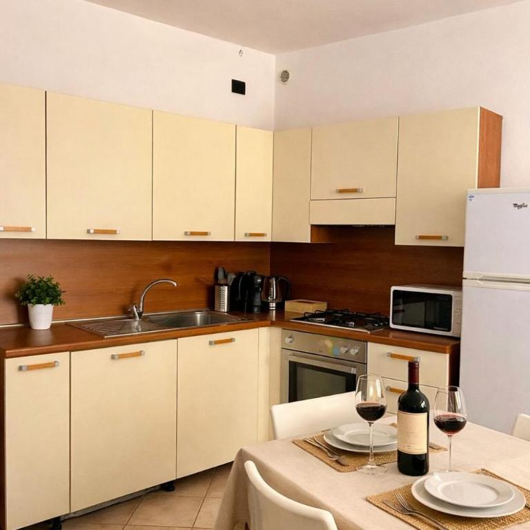 Casa Vittoria Bellagio - Appartamento con 2 Camere da Letto - 8
