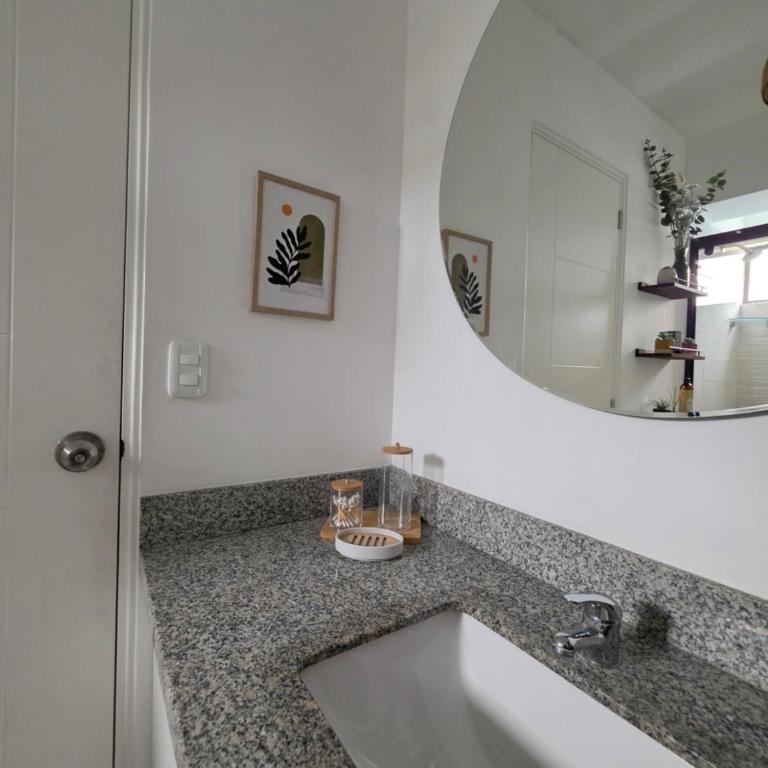 Goyu 1301 - Three-Bedroom Apartment with Balcony - 32