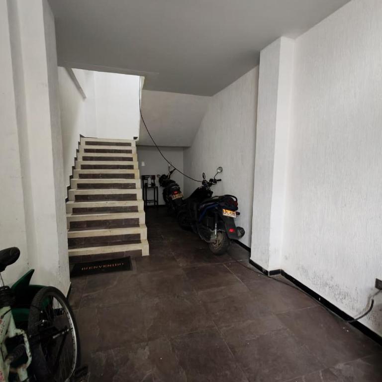 Acogedor Apartaestudio, Home office y Desayuno - Parquadero Moto - Apartamento de 1 dormitorio - 8