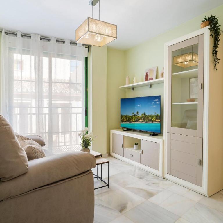 Acogedor piso en Calle Rosaleda Málaga centro - Apartamento - 10