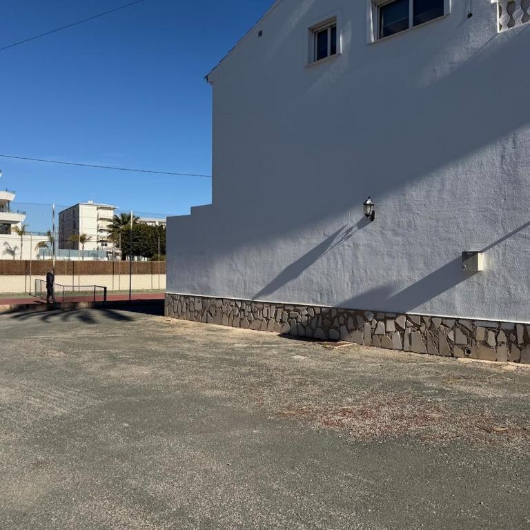 Precioso bungalow con piscina en 1a Linea Playa - Apartamento de 1 dormitorio - 24