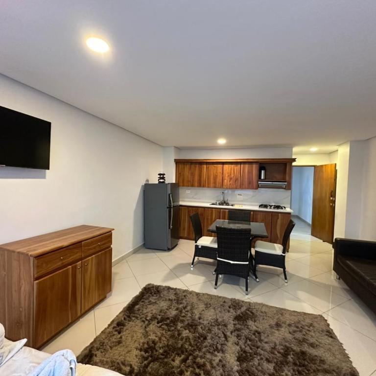 Hotel Bahia Guatape - Apartamento Deluxe de 1 dormitorio con vistas a la ciudad - 3