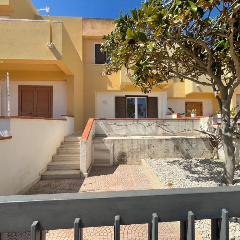 Villa Ciuri di fronte al mare - Casa Vacanze con 2 Camere da Letto - 37