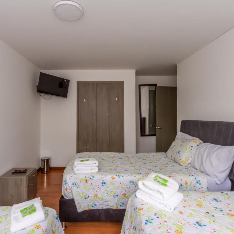 Hospedaje Sary House - Habitación Cuádruple Económica - 15